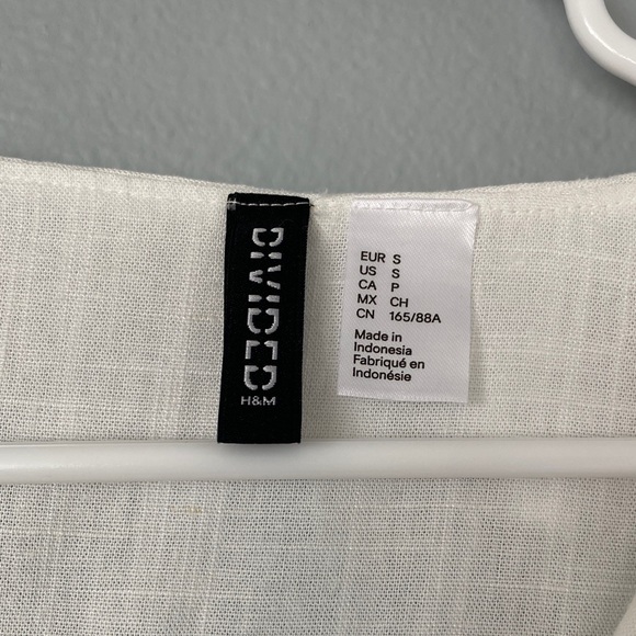 Forever 21 White Ruffle Tie-Front Crop Blouse - Picture 2 of 6